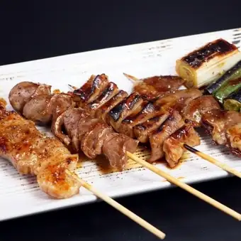 焼き鳥盛合せ（5本）