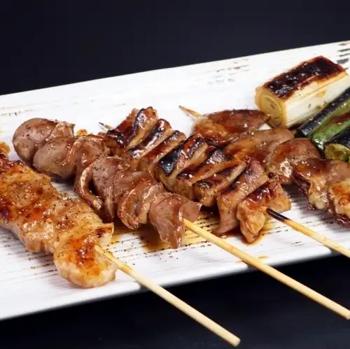 焼き鳥盛合せ（5本）