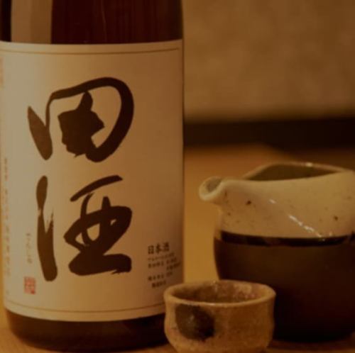 【丰富的日本酒和烧酒选择】我们对酒类的选择非常讲究！