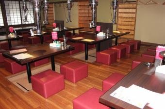 You can enjoy your meal in a relaxed atmosphere at a private table.