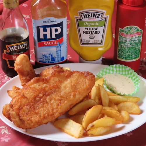 ★☆A hearty meal of authentic British fish and chips☆★