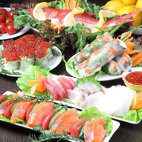 Up to 100 people can be accommodated in the area! Perfect for banquets and parties! Renovated into an izakaya style restaurant