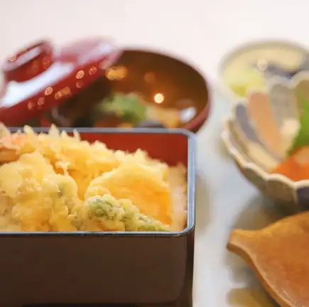 Lunch: Colorful Set Meal ≪3,000 yen (tax included)≫