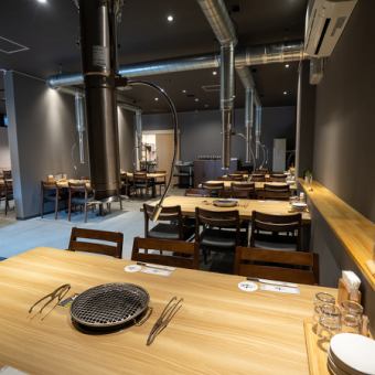 ※焼肉希望の際は要電話。通常はお鍋や定食をゆったり楽しめるエリアです。利尻昆布スープが自慢の鍋を囲めば、心まで温まります♪広々としたスペースは、お子様連れのご家族や団体様での二次会に最適。女子会や歓送迎会で、味も体にも優しいお料理を堪能しながら、ゆっくりとお喋りに花を咲かせる温かな時間を過ごせます。