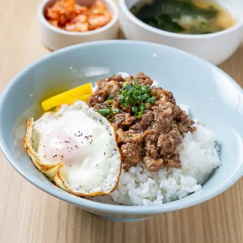 和牛ルーローハン定食 Wagyu Braised Pork Rice Set