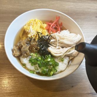 冷やし鶏飯（けいはん）始めました。　　千里丘 Awajin