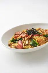 ほうれん草とベーコンのバター醤油