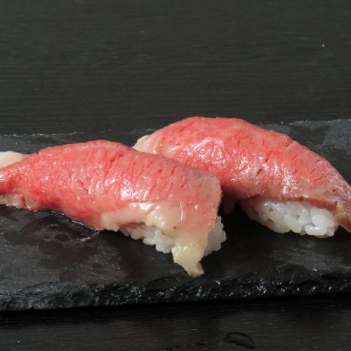Kushizen's special fatty beef sushi ≪meat sushi≫