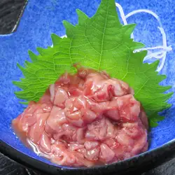 Tuna sake thief/bonito sake thief