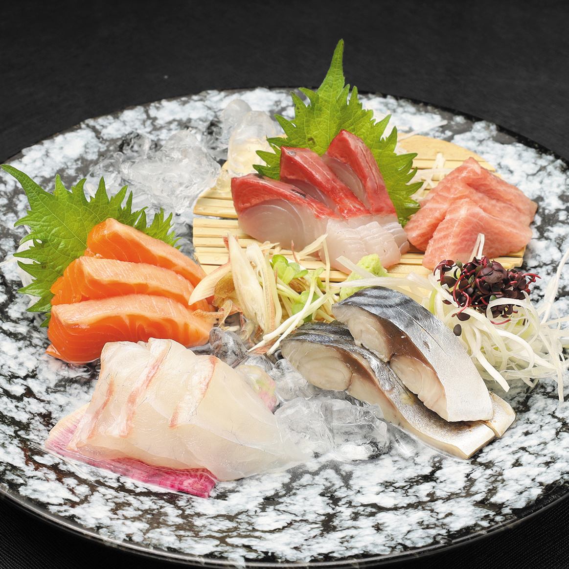 Ebisu no Utage - Now serving fatty saba, popular yakitori platter, and nigiri sushi!