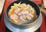 鶏ごぼうの釜飯