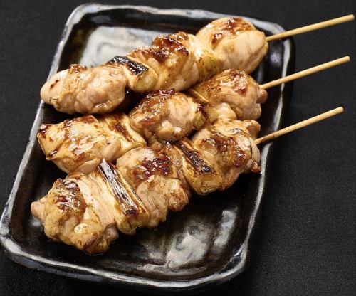 [Charcoal grilled yakitori]