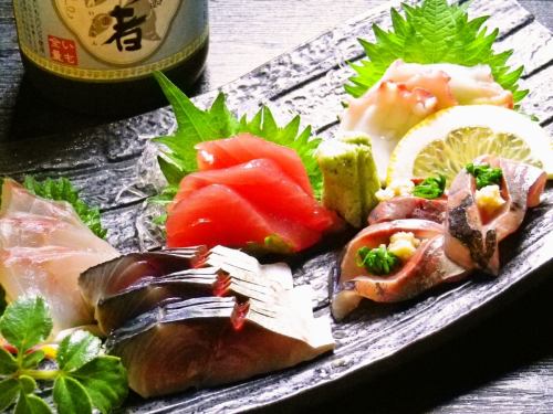 [Ship directly from Gimpo Fishing Port!] 5 seasonal sashimi