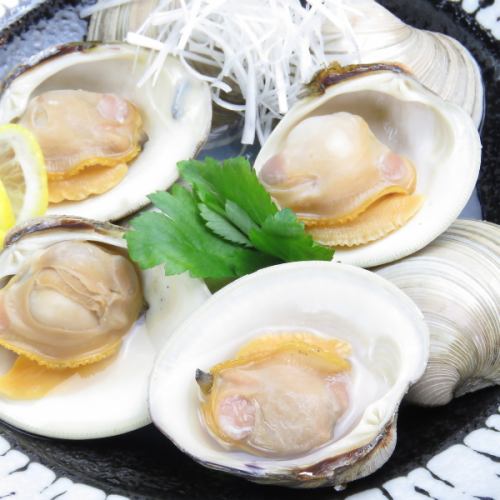 Steamed white clams with sake