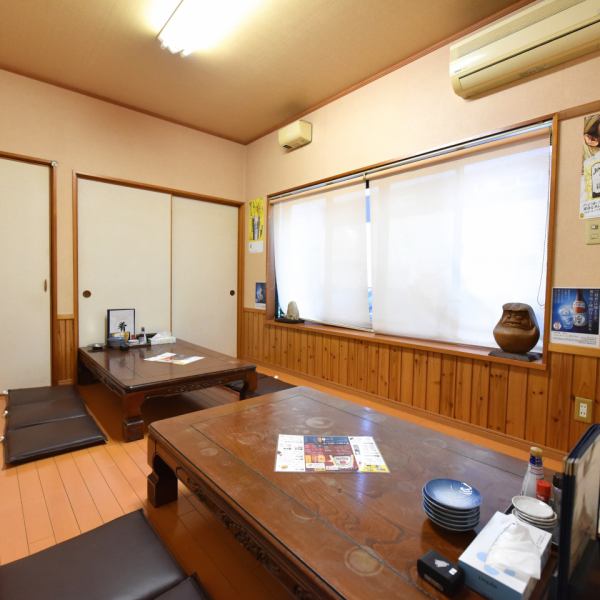 There are many popular private rooms and parlors in the calm atmosphere of the shop.
