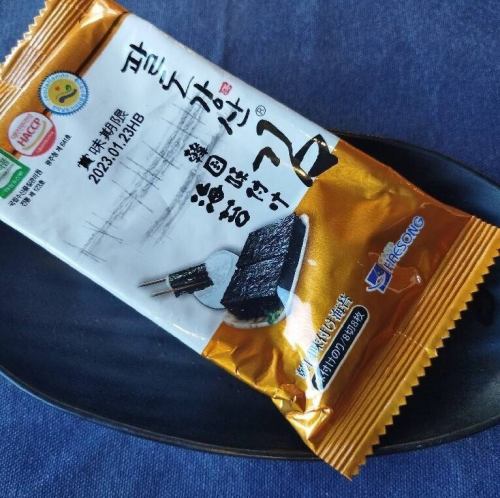 キムチ/ミミガー/メンマ/生卵2個/韓国のり/たこわさ