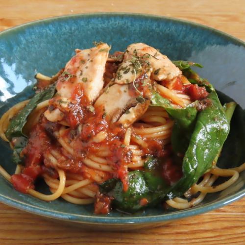 ≪国産鶏肩小肉使用!≫◆チキンとほうれん草のスパゲッティ◆