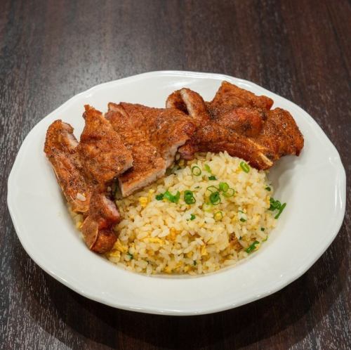 排骨蛋炒飯