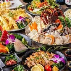 “盖恩套餐”包含8道菜，包括龙虾、熟成肉和龙虾火锅 ◆ 含2小时畅饮 原价6500日元 ⇒ 现价6000日元