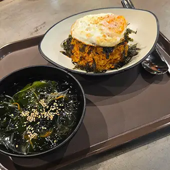 熟成キムチ炒飯