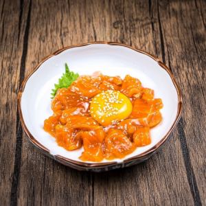 三文鱼Yukke