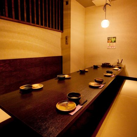 B1F Corner Private Room Recommended for 6 to 10 people♪