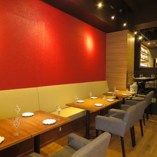 【Table seat】 The inside of the shop is very spacious and fashionable! We are perfect for various banquets ♪ Please use!