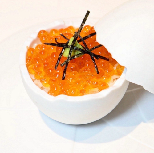 三文鱼籽迷你米饭