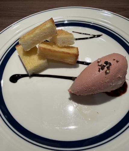 フォアグラ入り白レバームース