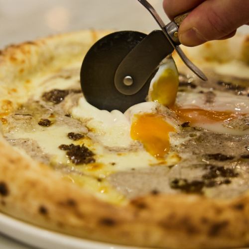 本場・ナポリの小麦を使用