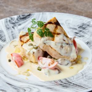 メカジキのグリル　シチリアレモンの軽いクリームソース