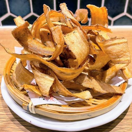 Fried burdock slices from Tokachi Memuro Koyama Farm