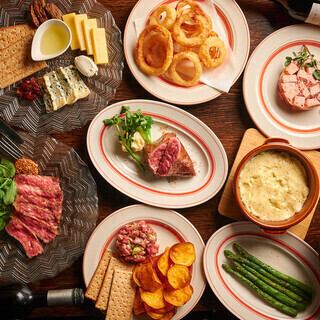 【土日祝ランチ☆】2時間飲み放題付「黒毛和牛ステーキ・熟成肉のタルタル等全7品【4500円】