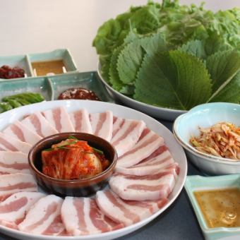 Very popular! Samgyeopsal set (2 servings set) 2,838 yen (tax included) ★You can also take it home!★