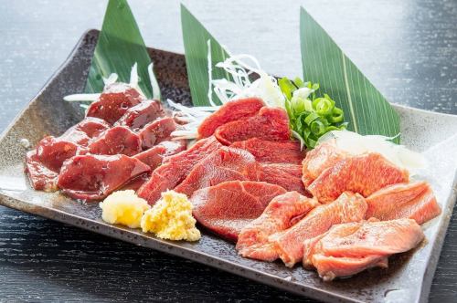 馬赤身刺/馬レバー刺/馬タン刺　各種
