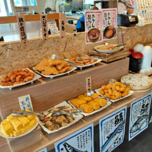 揚げ物やおでんに餃子も!逸品も食べ放題!