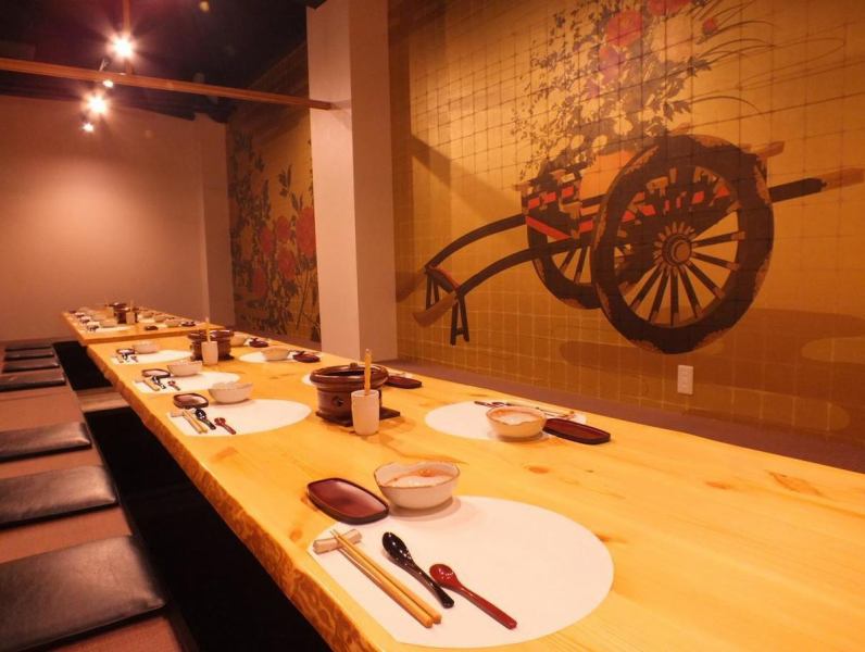 The private room with a hori kotatsu can accommodate up to 28 people.Recommended for all kinds of parties.Please feel free to contact us regarding the number of people.