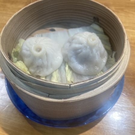 小籠包  2個