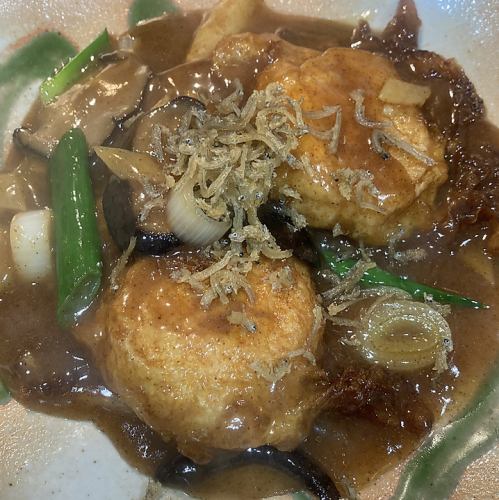 爆発卵の伝統上海煮込み