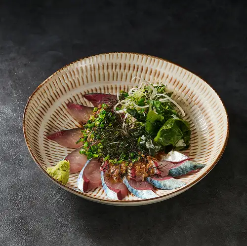 活〆胡麻サバ(半身) 