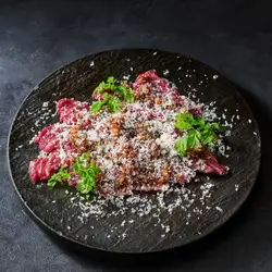 馬肉の創作カルパッチョ