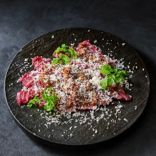 馬肉の創作カルパッチョ