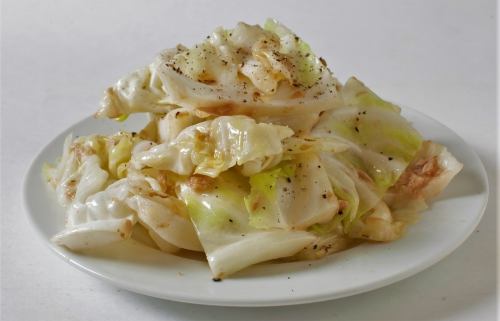 Beef tendon anchovy cabbage