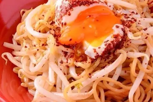 点击此处查看其他帖子
→ @izakayatombo

今天又凉快了，不是吗？
此外，还有许多当季的蜻蜓值得推荐。
秋季茄子鞑靼配葡萄酒非常受欢迎。
这道菜和白葡萄酒是绝配。不知不觉中，酒可能就喝光了！🤭

所以，今天也是如此……
我们下午5点开始等你！✨

这是 MANAMI。
======================

▼访问
西武新宿线
从新所泽站西口步行4分钟

▼营业时间
17:00-00:00
（最后点餐时间：食物 22:30，饮料 23:00）
▼常规休息日：无


▽姐妹店介绍
所泽高级蜻蜓
@hikara_tombo
所泽Tombo酒吧
@tombo.bar

======================


#所泽美食
#所泽女孩之夜
#所泽居酒屋
#埼玉美食
#所泽晚餐