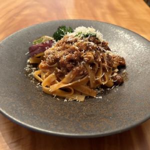 Koedo black pork bolognese