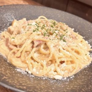 Super egg and mushroom carbonara