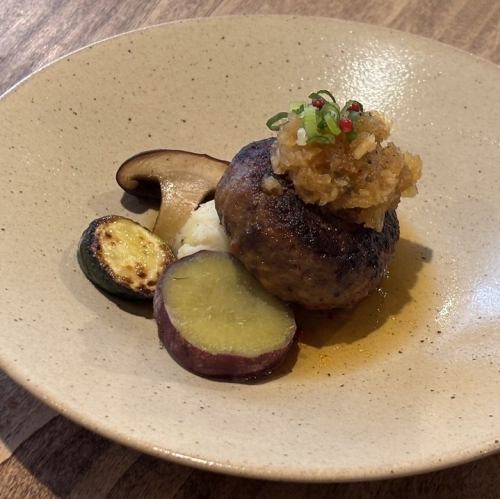 Specially selected Koedo Black Pork Hamburg Steak with Japanese-style grated daikon sauce