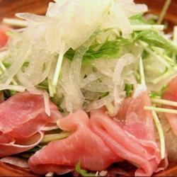 オニオンサラダ