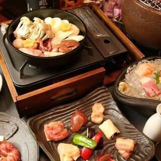 地鶏料理の宝庫、居酒屋で新鮮さと味わいを堪能！貸切席も完備で特別な時間をお約束。