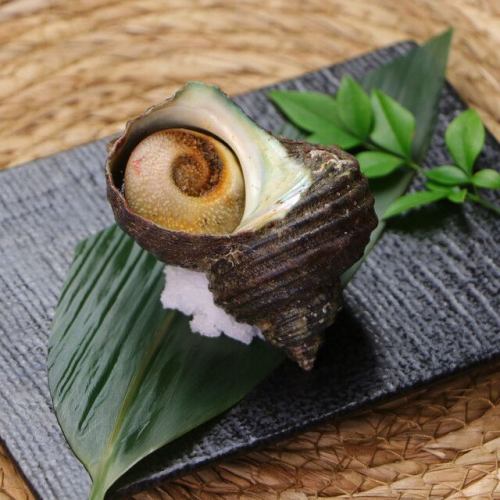 サザエのつぼ焼き